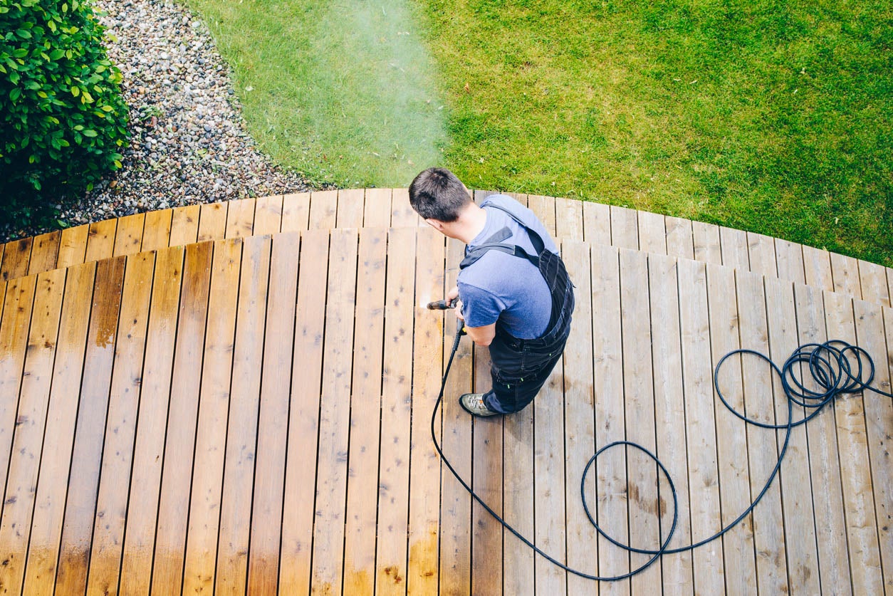 High-pressure washer cleaning, car parks, pool areas.